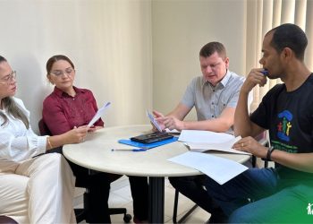 Comissão Especial Eleitoral assina termo que garante o uso das urnas eletrônicas na eleição para os conselhos tutelares